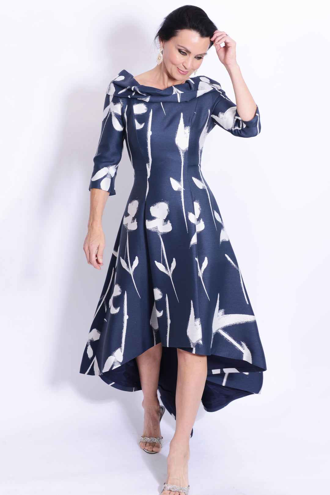 Fely Campo 17128 - Dipped hem print dress