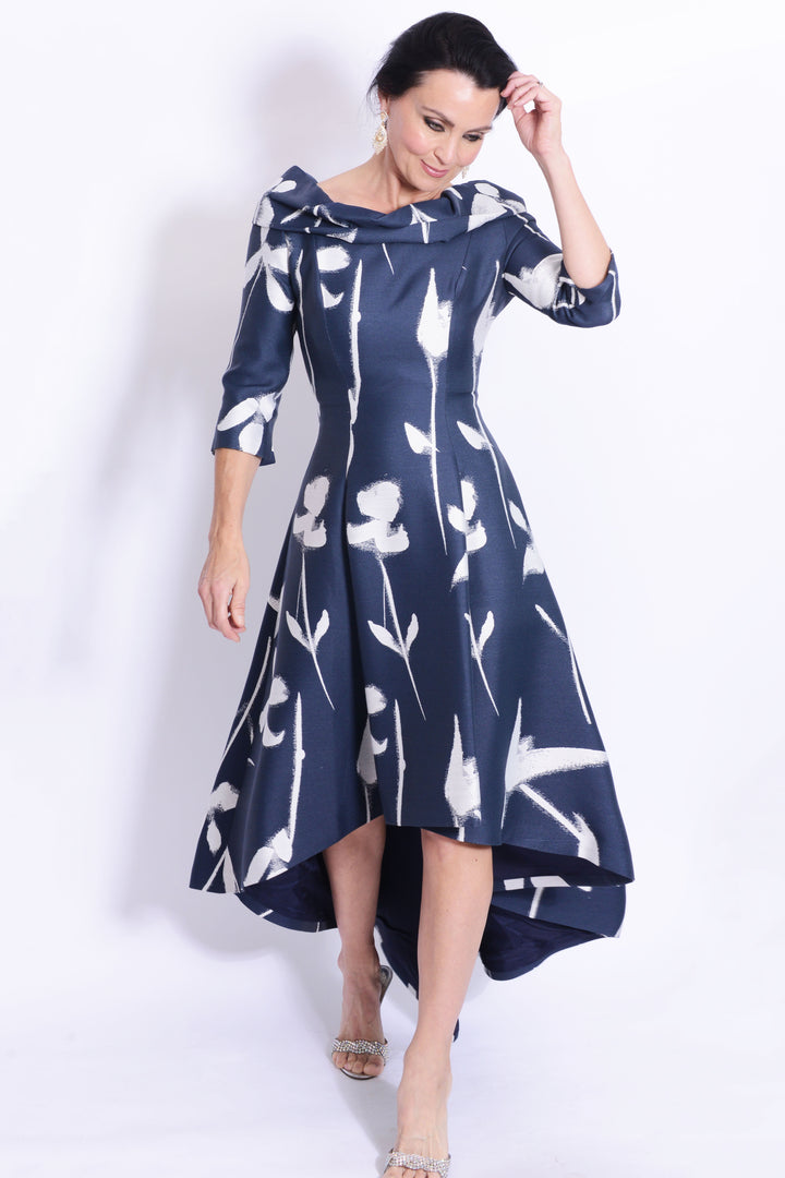 Fely Campo 17128 - Dipped hem print dress