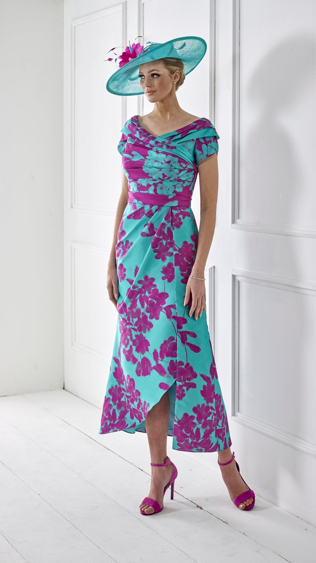 Irresistible IR7427S Aqua/Fuchsia