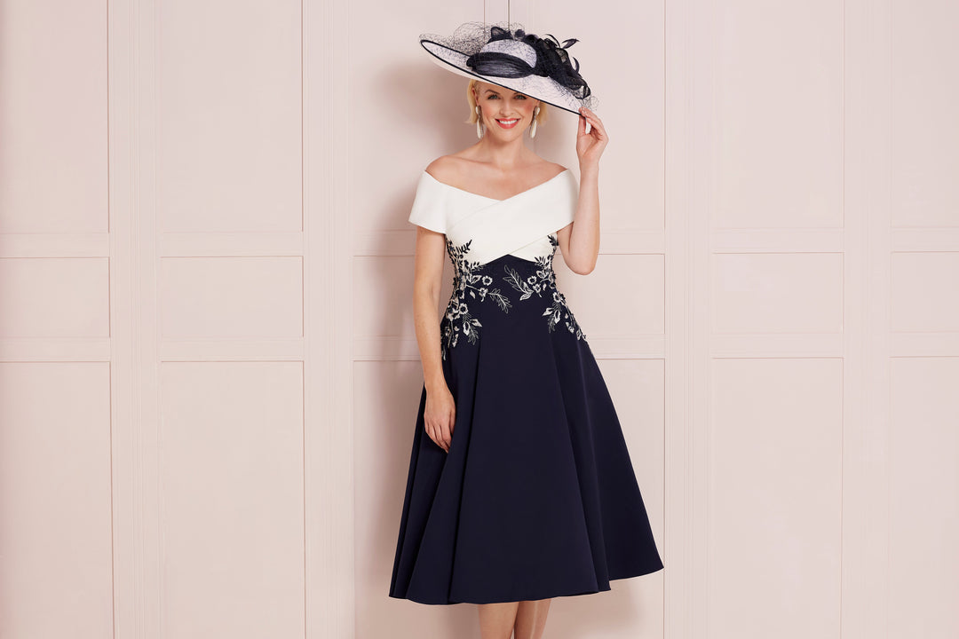 John Charles 66514 Ivory/Navy