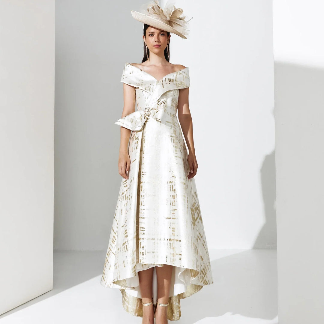 Gabriela Sanchez Outfits