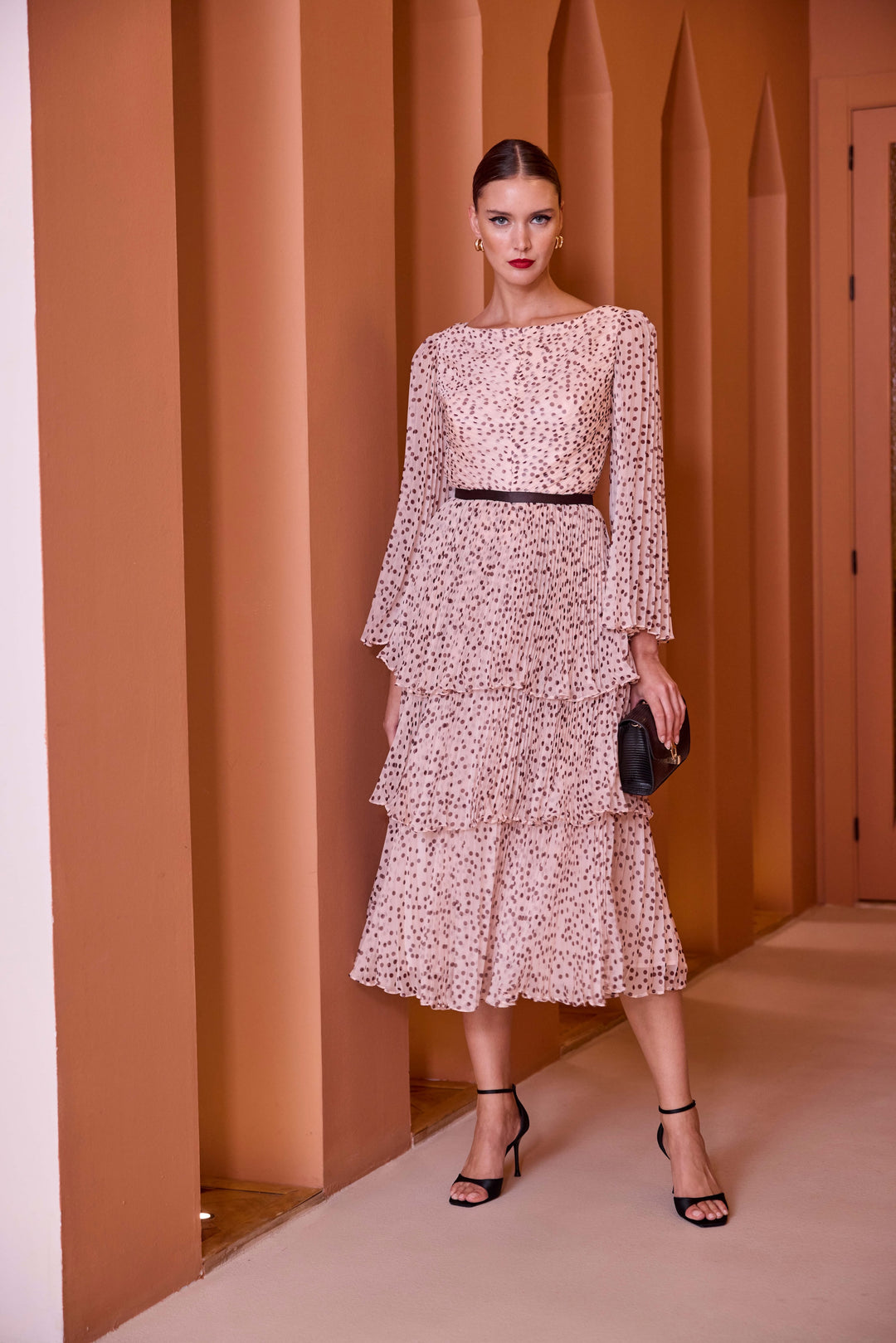 Carla Ruiz 52711 Pink Spot