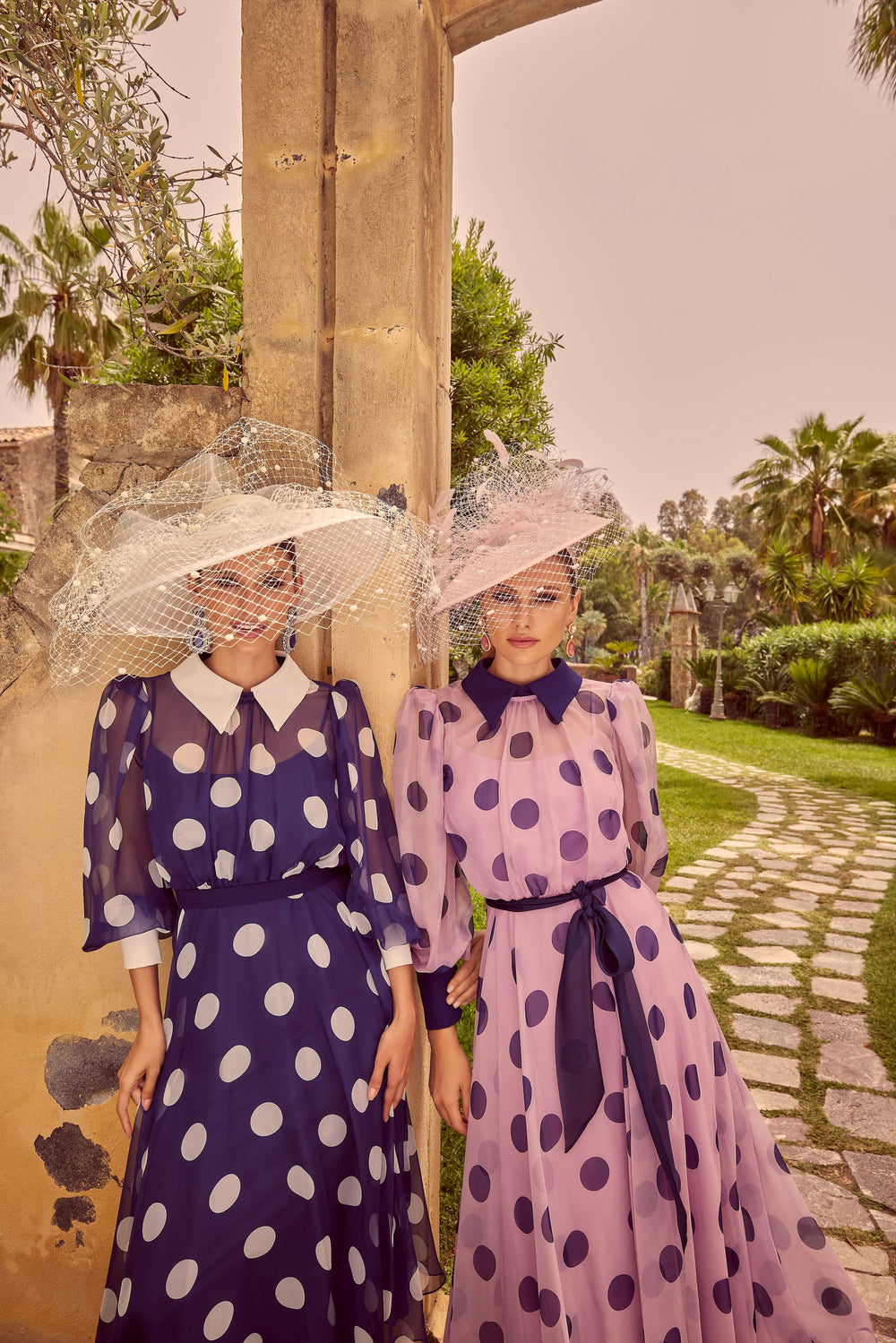 Invitations by Veni 36106 Navy/Ivory