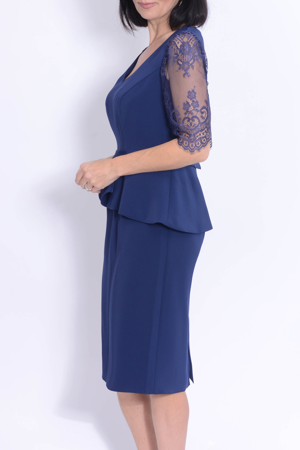 Sonia Pena 11220016A Navy