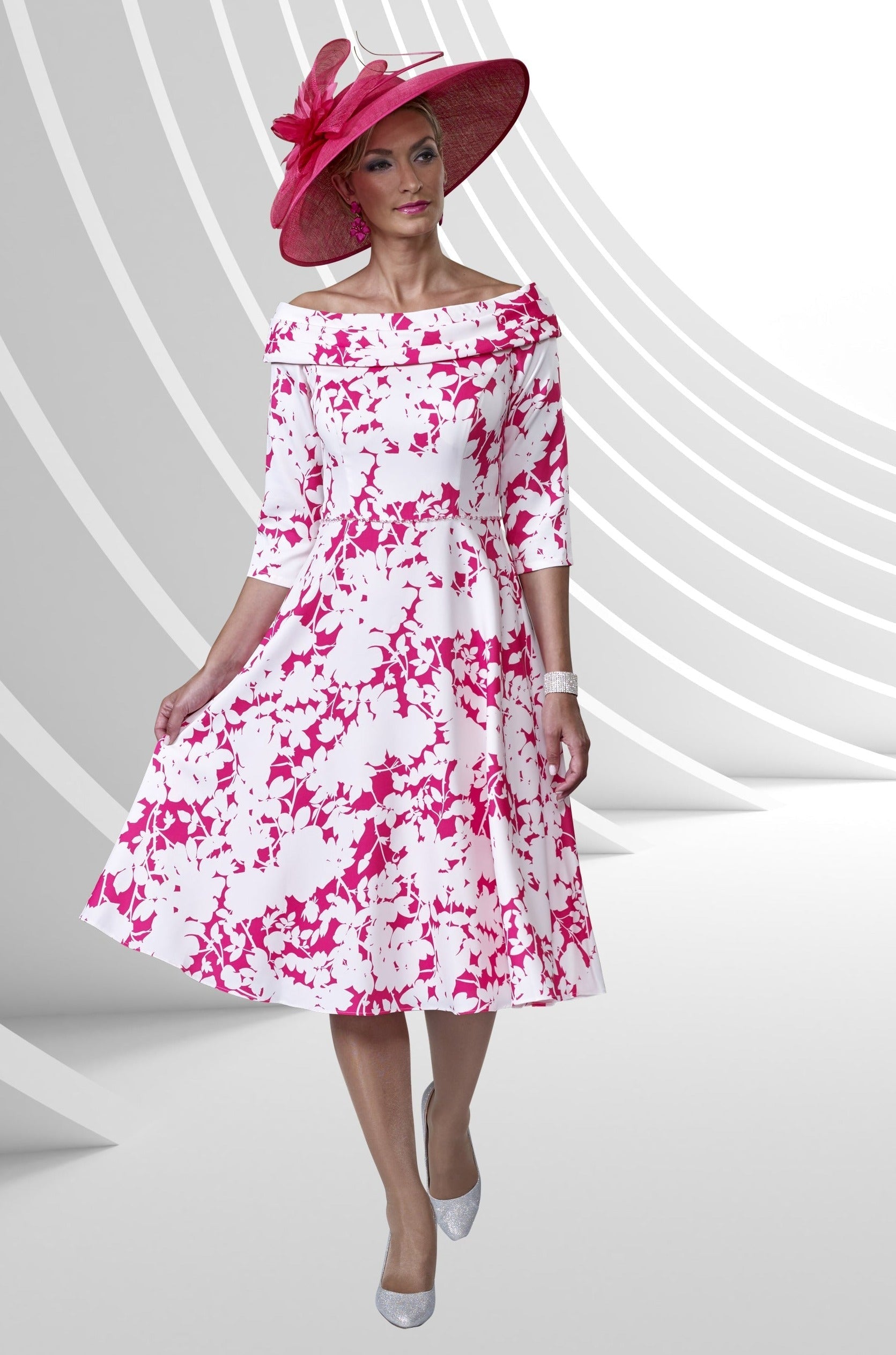 Lipstick boutique dress deals